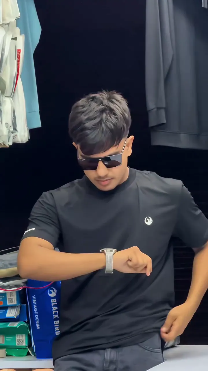 Menβs Short-Sleeved Crew Neck T-Shirt Plus Size - Image 4